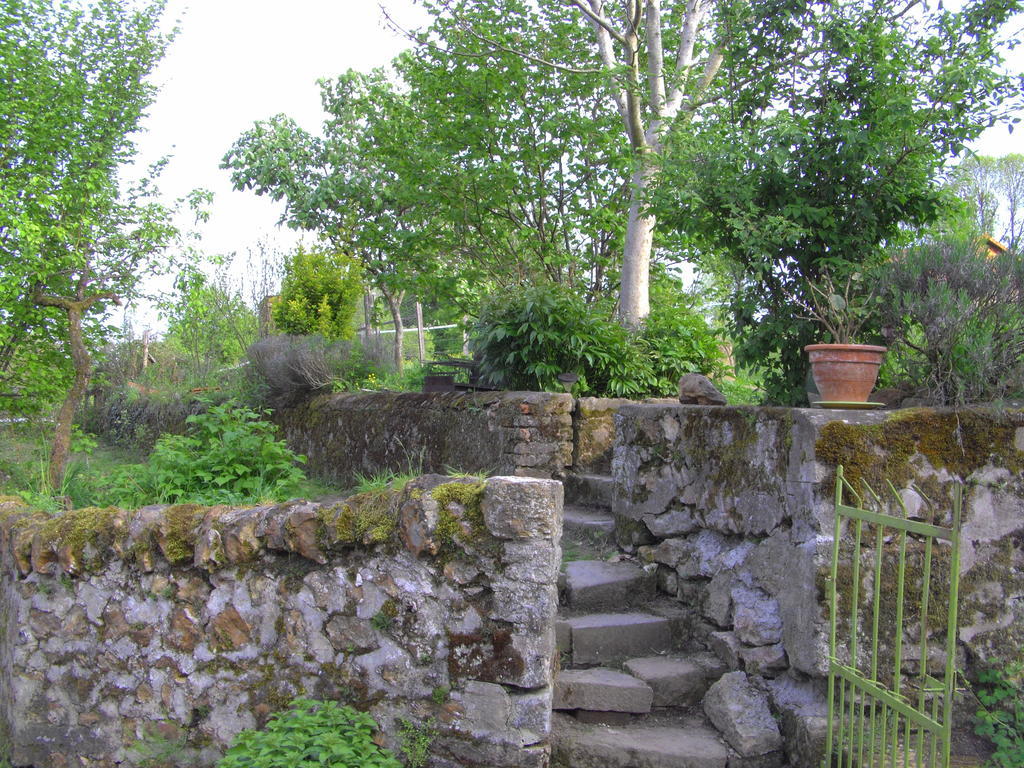 Fenetre Sur Loire Bed & Breakfast Iguerande Bilik gambar