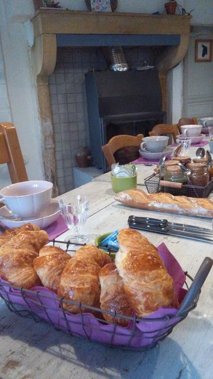 Fenetre Sur Loire Bed & Breakfast Iguerande Luaran gambar